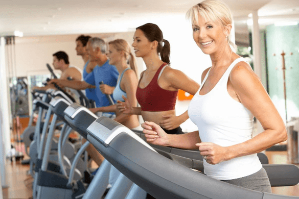 Cardio training on the treadmill will help you lose weight on your stomach and arms